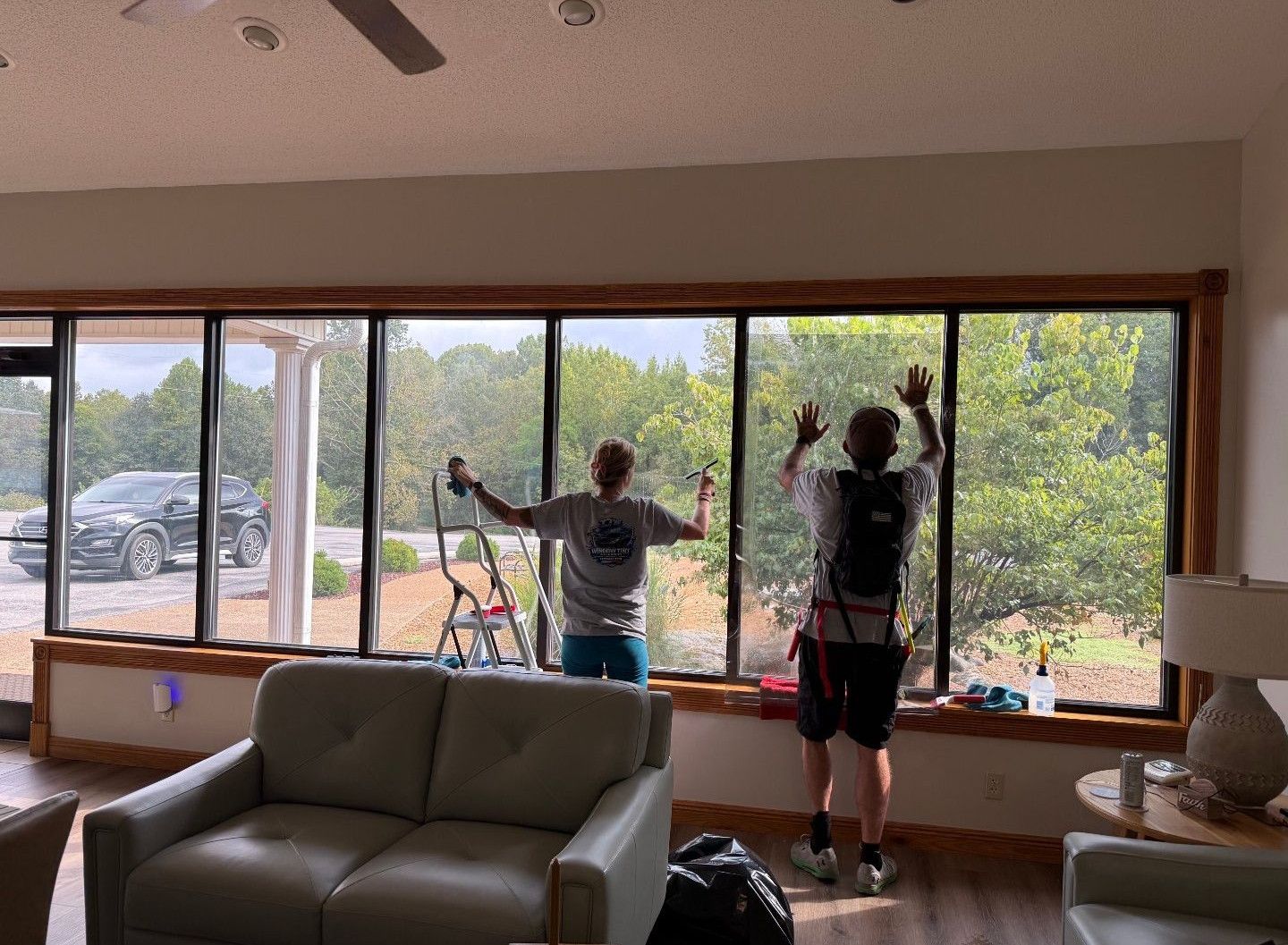 TJ's Window Tint gallery photo